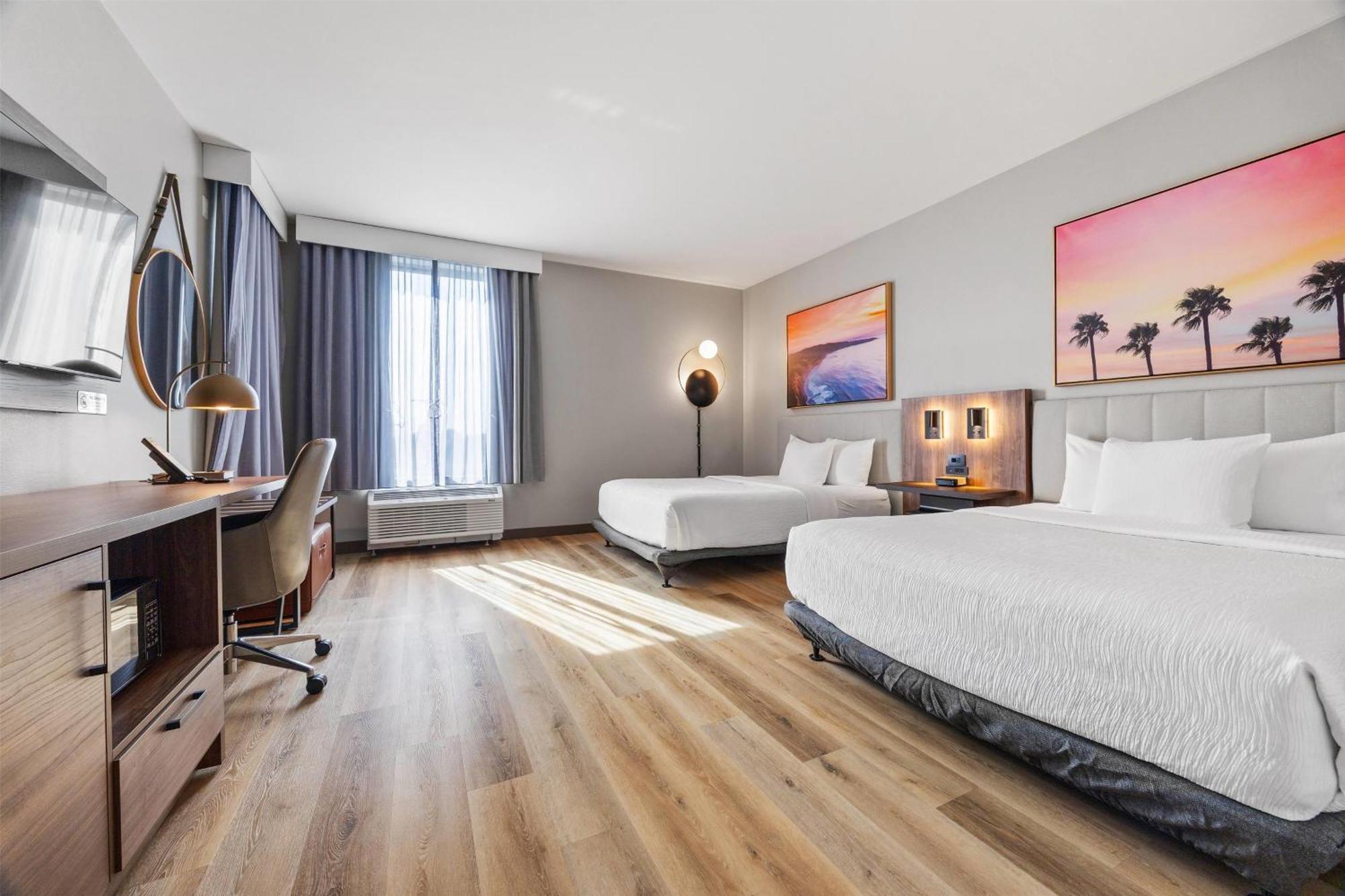 La Quinta Inn & Suites By Wyndham La Habra Esterno foto